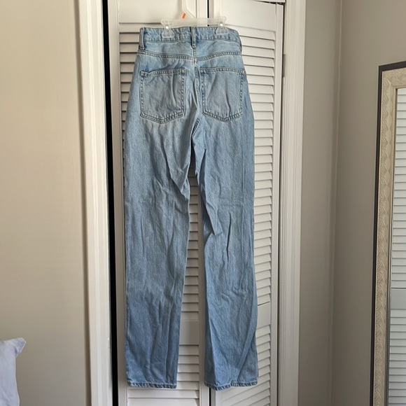 H&M high rise jeans - Picture 2 of 4